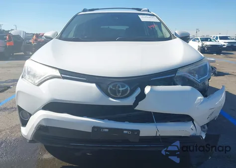 2017 Toyota Rav4 Xle из США, поврежденный, VIN JTMWFREV1HJ704893